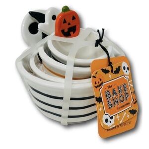 The Bake Shop Halloween Measuring Cups Ghost Pumpkin Witch👻🧙‍♀️💀🎃 NWT